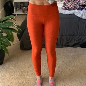 Orange legging!